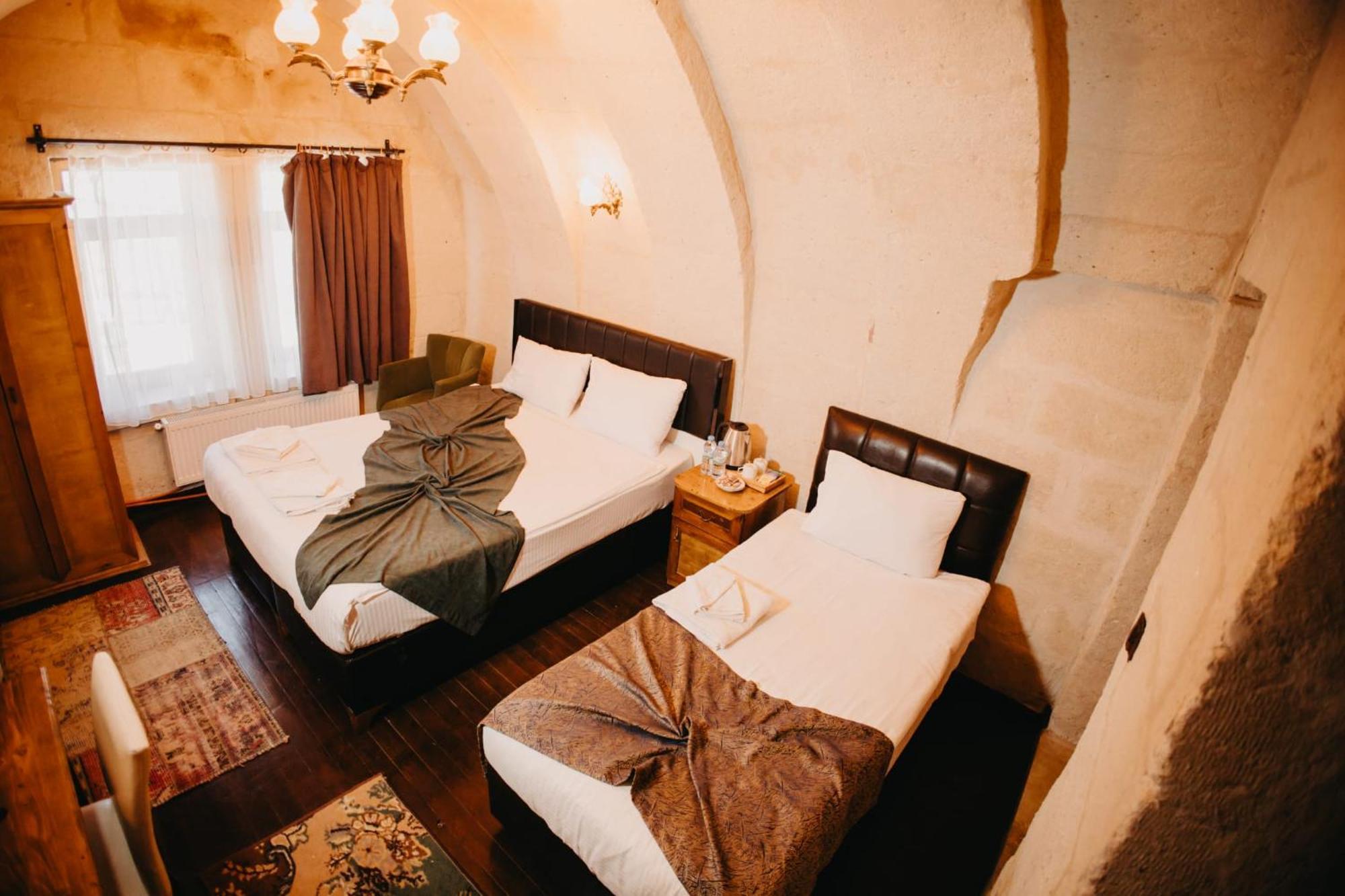 7 Oda Kapadokya Cave Hotel Ürgüp Zewnętrze zdjęcie