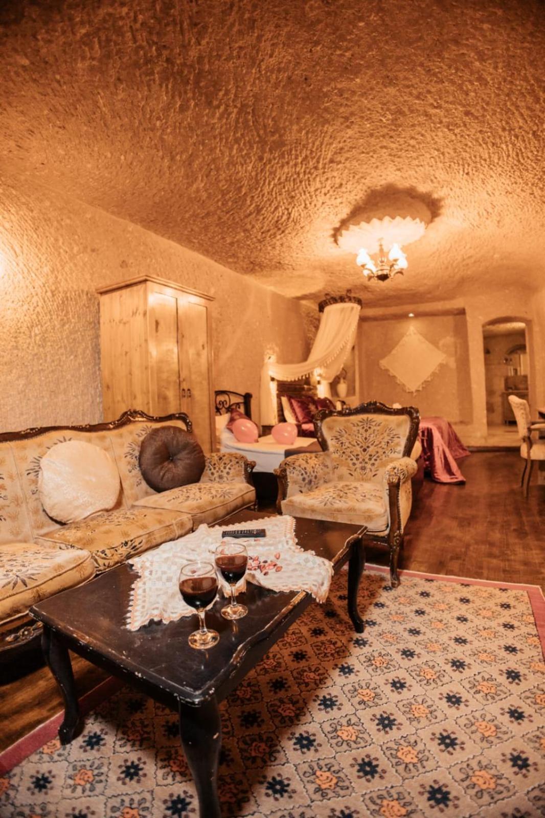7 Oda Kapadokya Cave Hotel Ürgüp Zewnętrze zdjęcie
