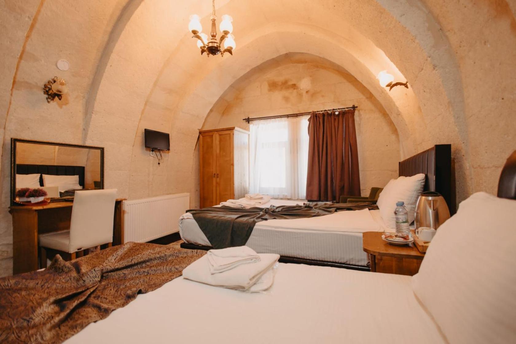 7 Oda Kapadokya Cave Hotel Ürgüp Zewnętrze zdjęcie