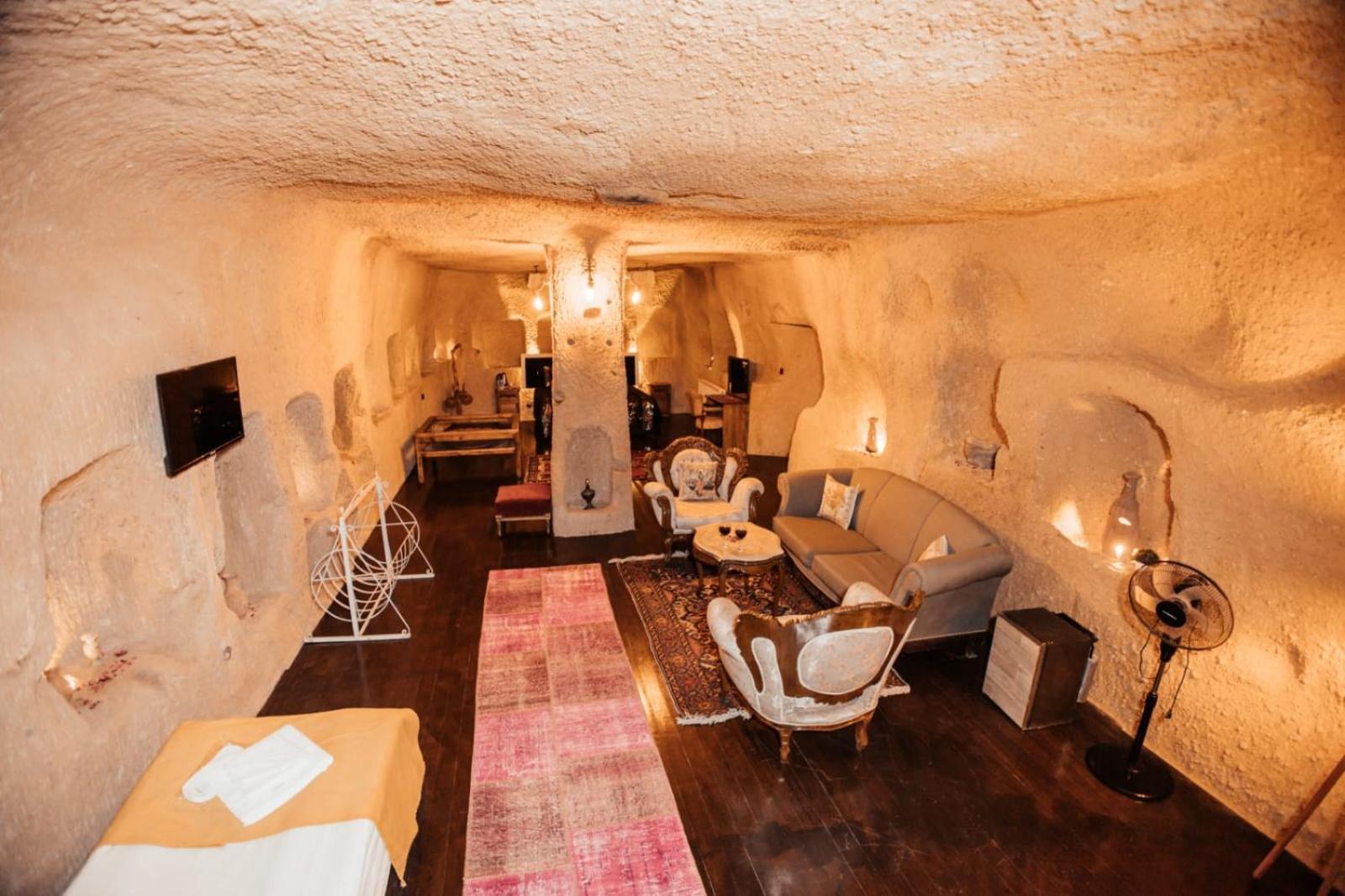 7 Oda Kapadokya Cave Hotel Ürgüp Zewnętrze zdjęcie
